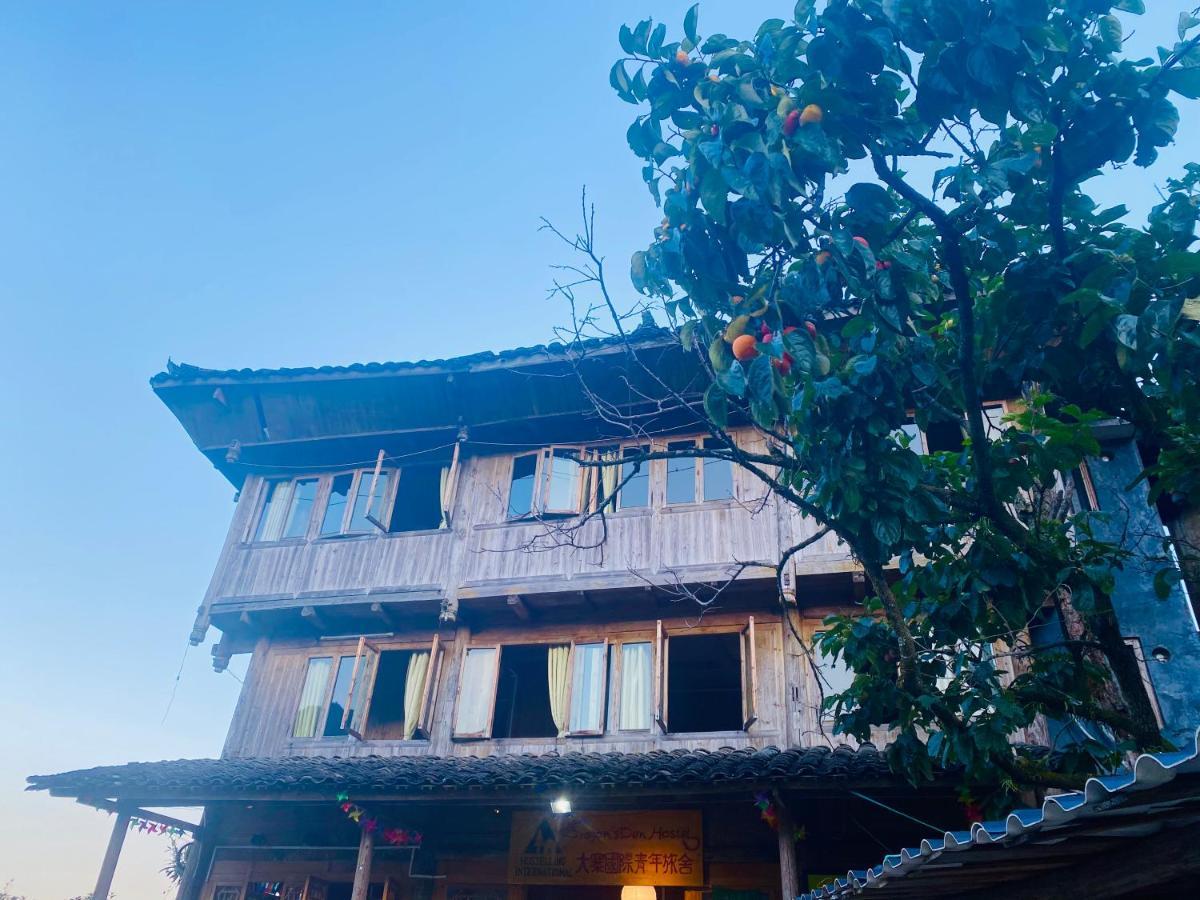 Dragon'S Den Hostel Лонгшенг Екстериор снимка