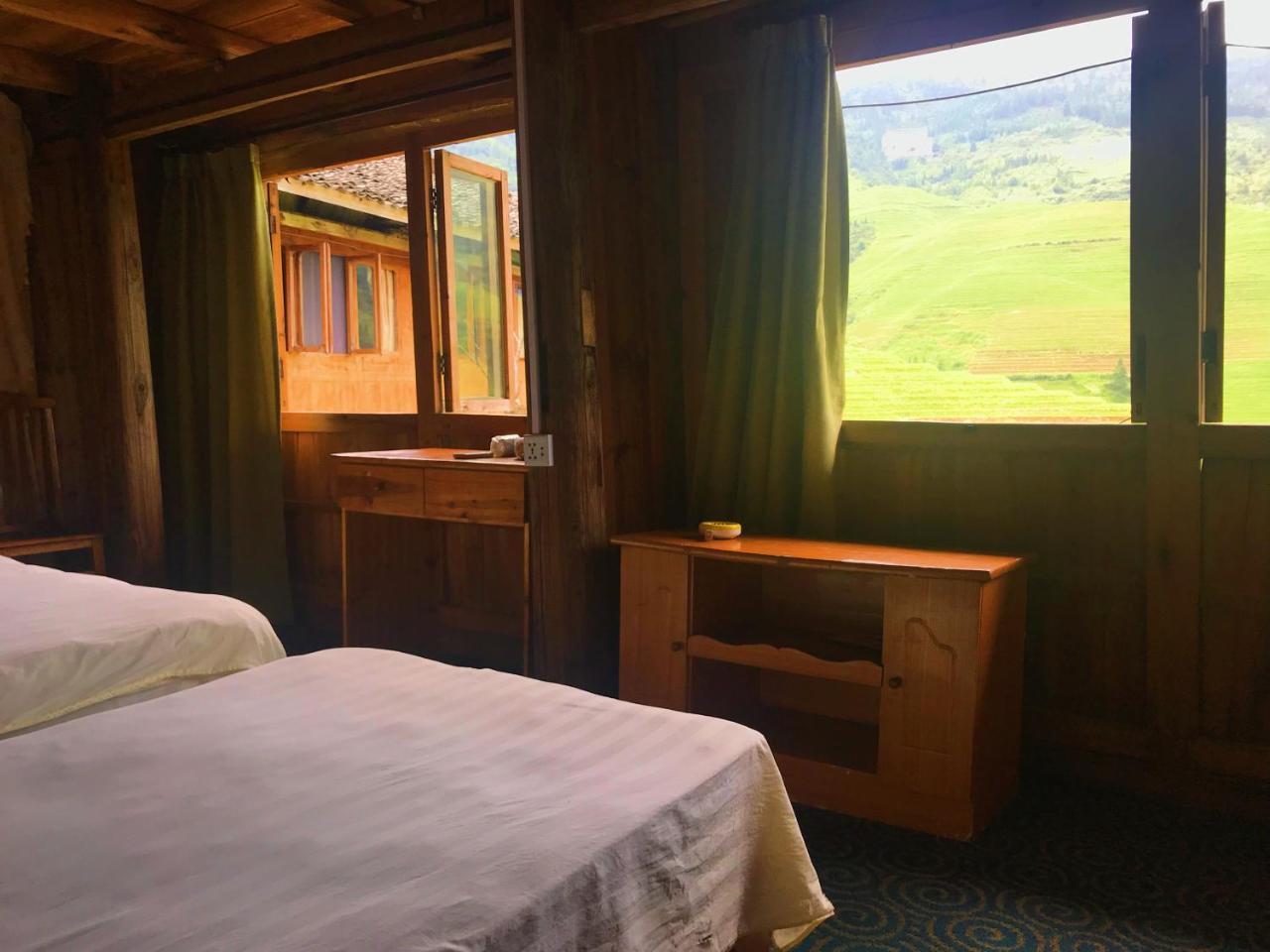 Dragon'S Den Hostel Лонгшенг Екстериор снимка